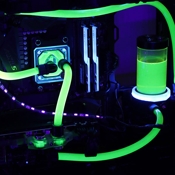 Go Chiller Astro UV-Series coolant in a PC
